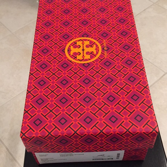 Tory Burch MILLER Vivid Orange/Pink Sandal. Sz 9 - Picture 8 of 8